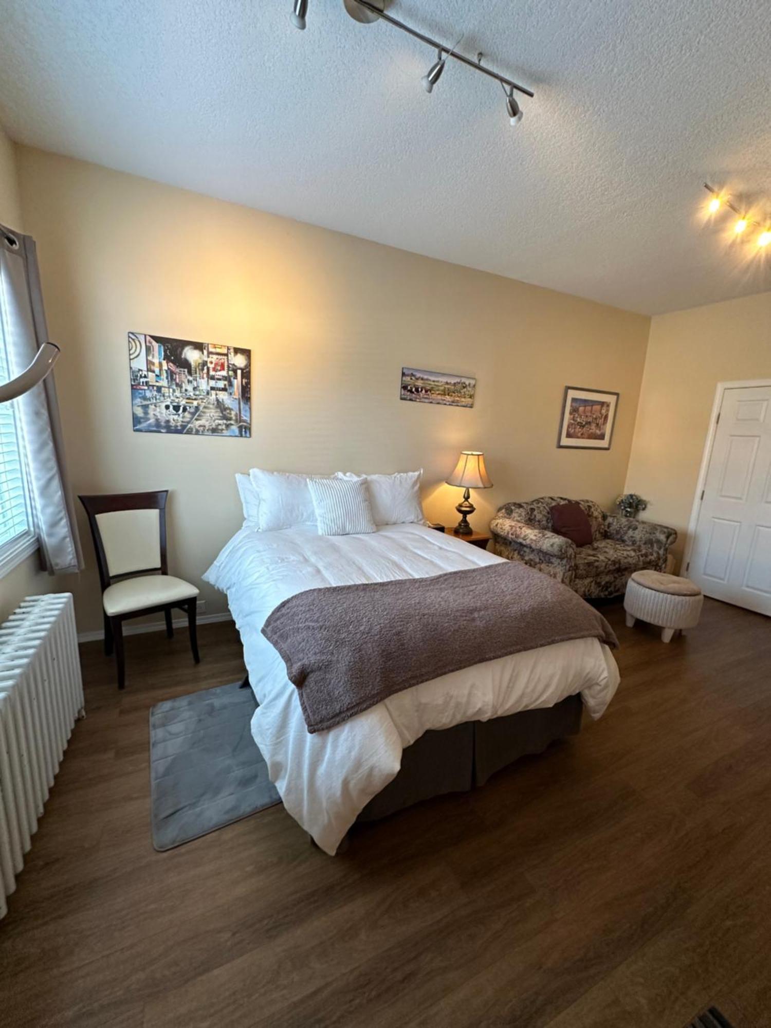 Burns Lake Bed And Breakfast Exterior foto